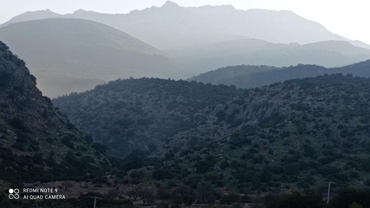 Maison D'Hotes Ait Bou Izryane Timoulilt Екстериор снимка