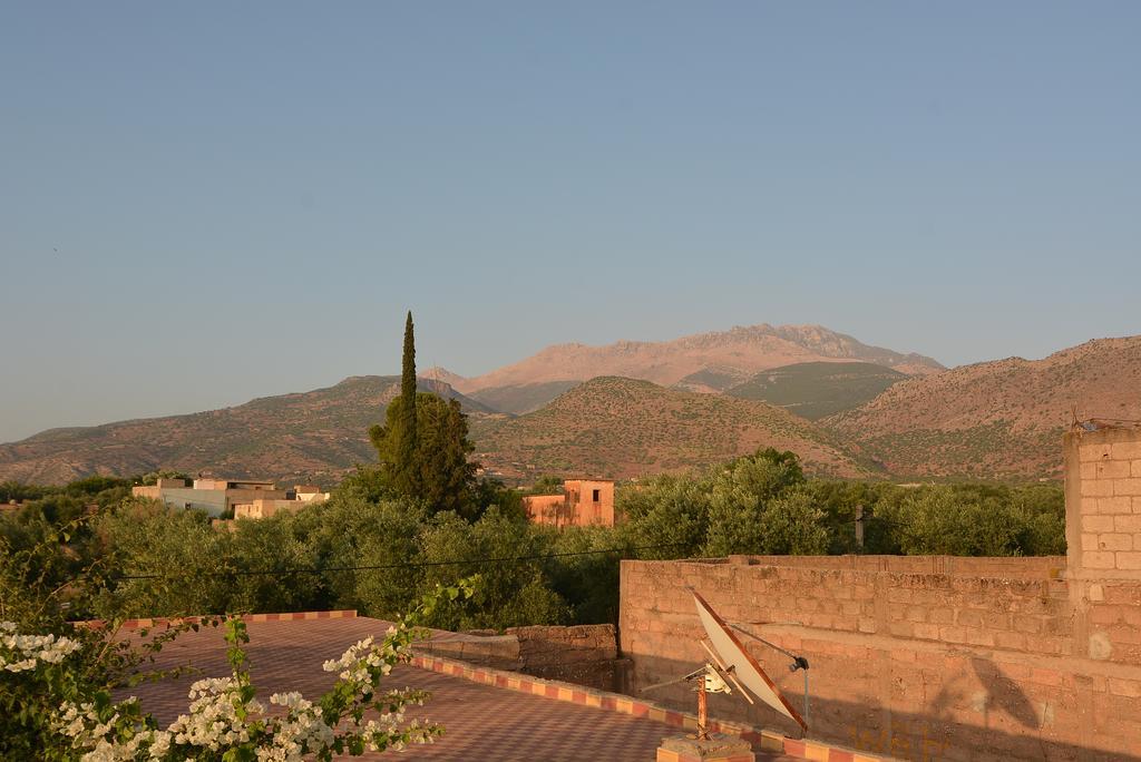 Maison D'Hotes Ait Bou Izryane Timoulilt Екстериор снимка