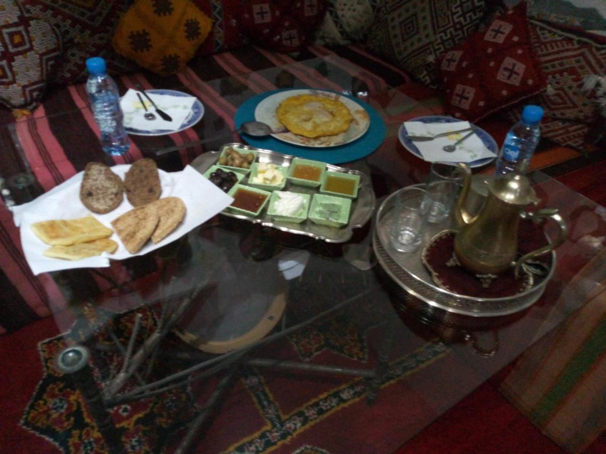 Maison D'Hotes Ait Bou Izryane Timoulilt Екстериор снимка